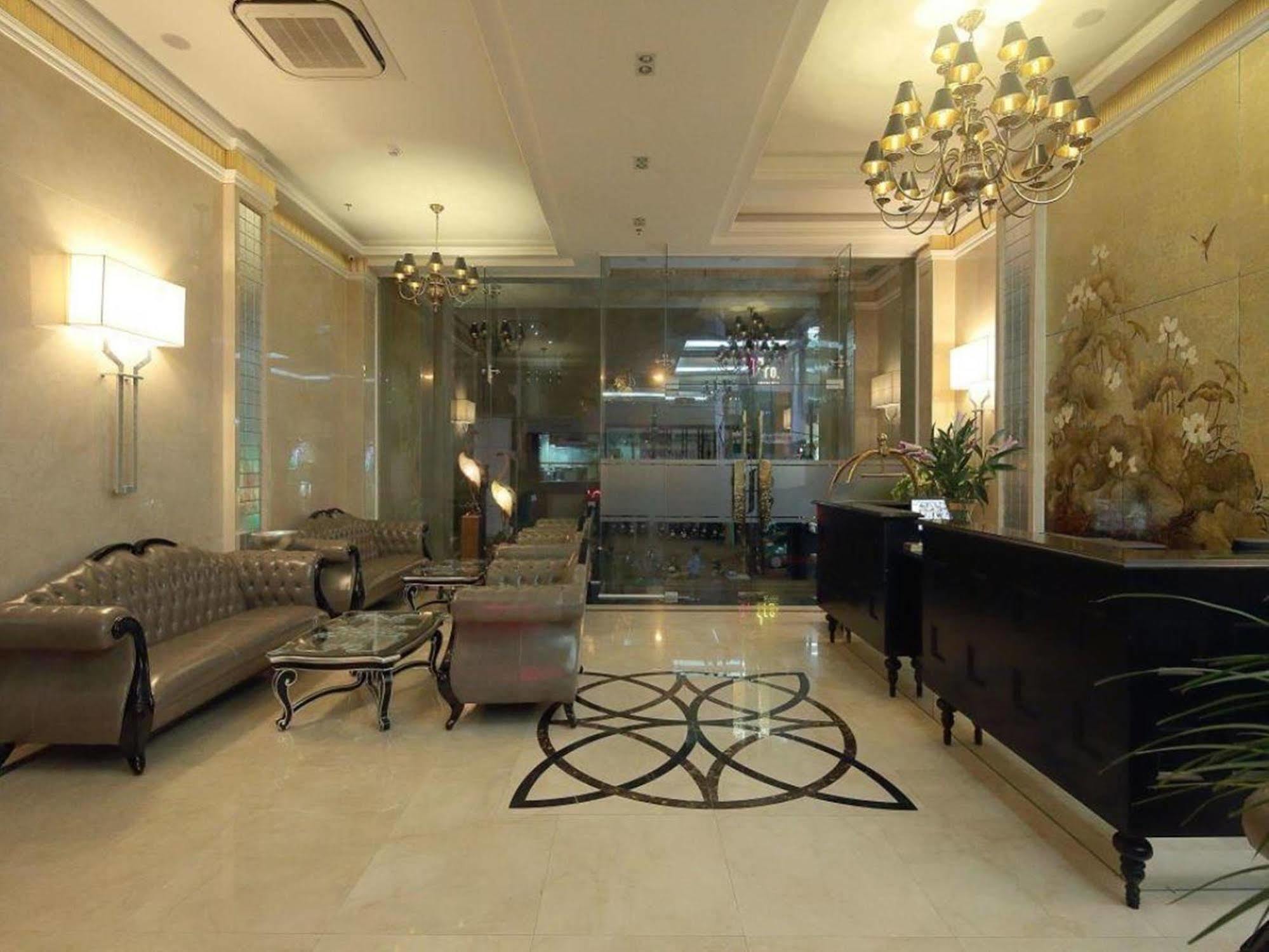 A25 Hotel - 06 Truong Dinh Хошимин Экстерьер фото